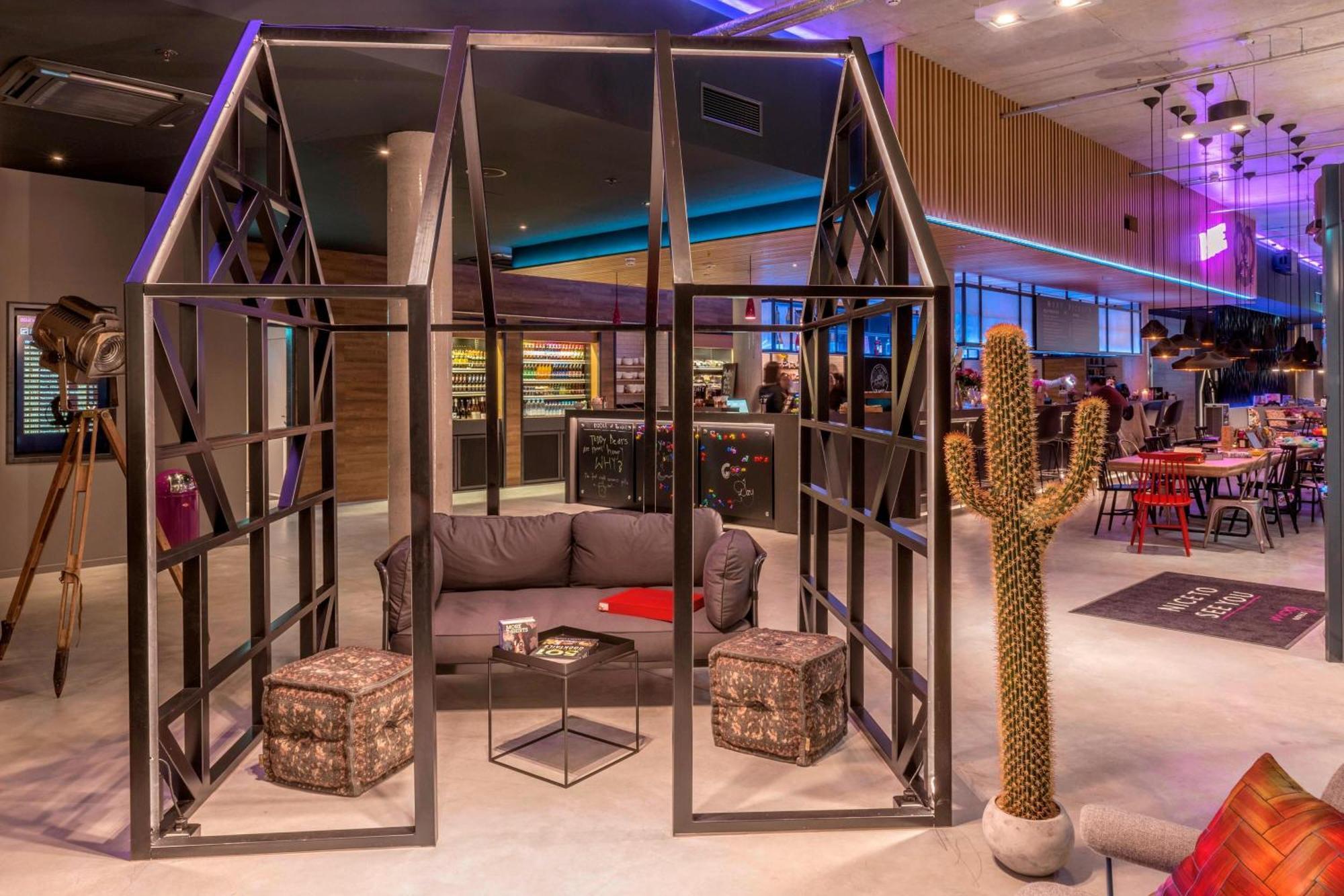 Hotel Moxy Munich Messe Aschheim Exteriér fotografie
